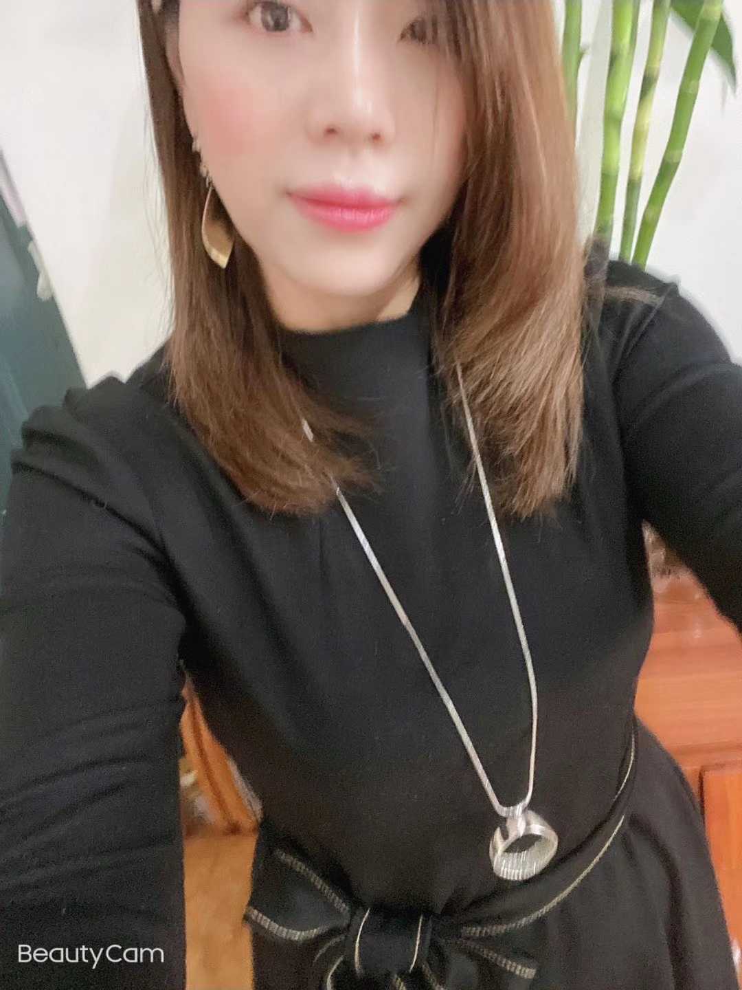 梁家河大屁股服务型小姐姐